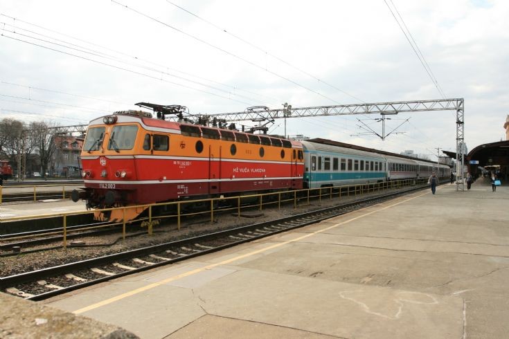 HŽ series 1142
