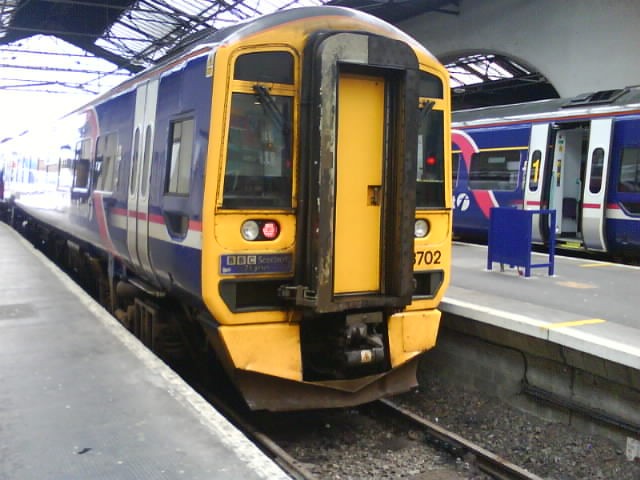 DMU class 158 in Inverness
