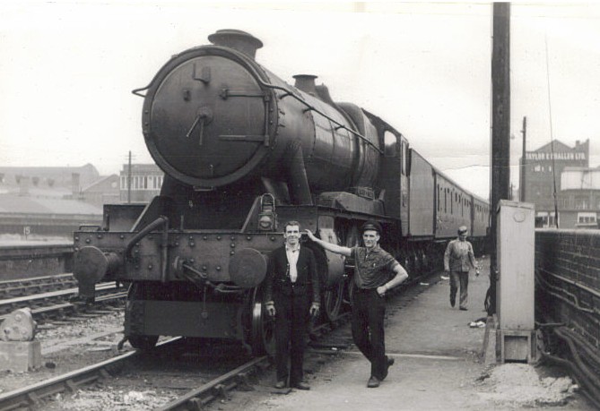 Steam Locomotive 1011 County of Chester