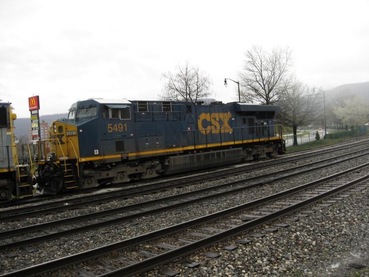 CSX GE ES44DC #5491