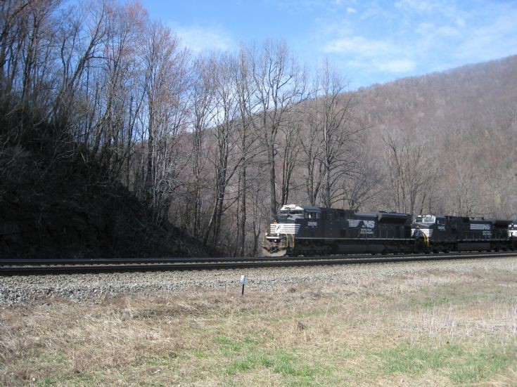 Norfolk Southern at Horseshoe Curve 2