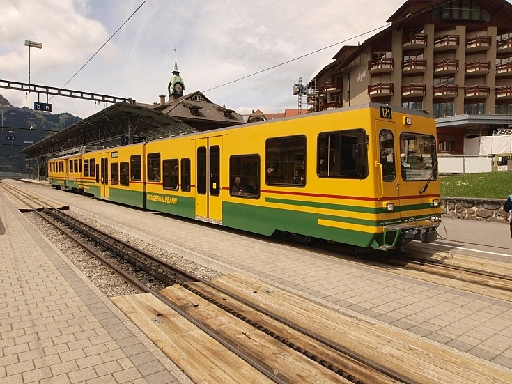 WengernAlpBahn 121 