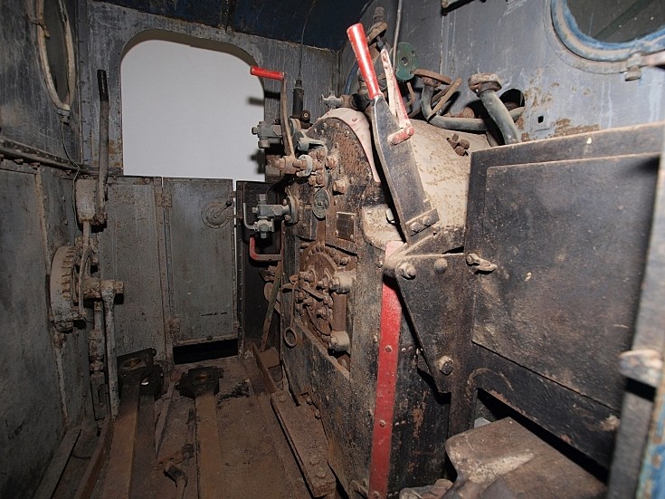 Inside Hohenzollern 4390 