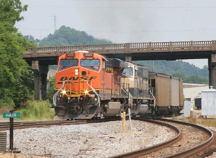 BNSF 5966