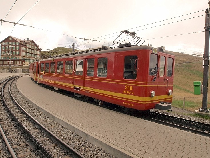 JungFrauBahn 210